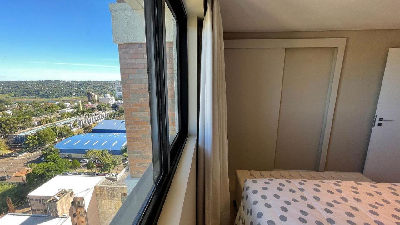 Studio No Ultimo Andar No Centro De Foz Com Vista Para O Rio Parana Apartment Foz do Iguacu Luaran gambar